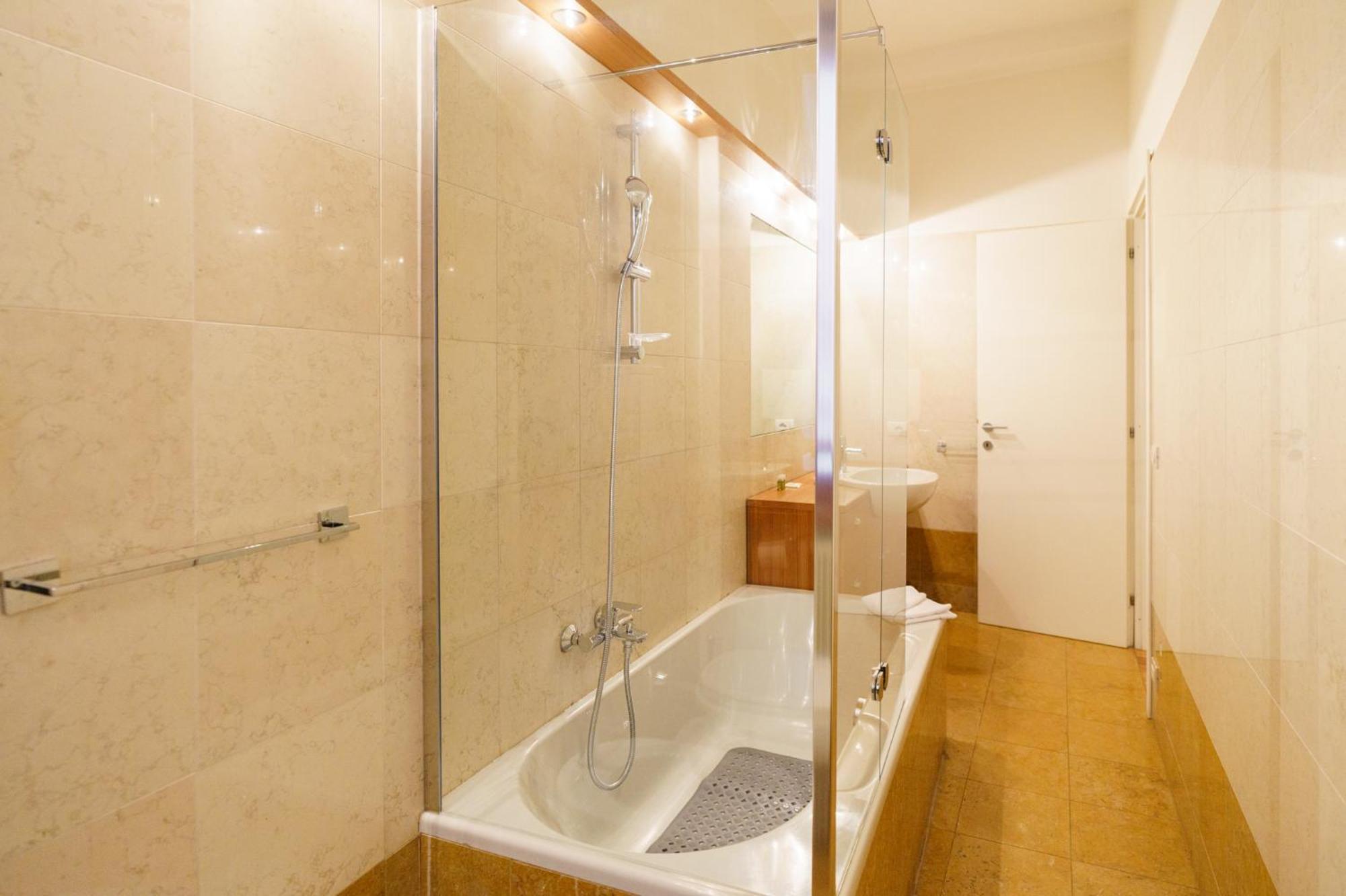 Domus Verona - Elegante Residenza Satiro Værelse billede