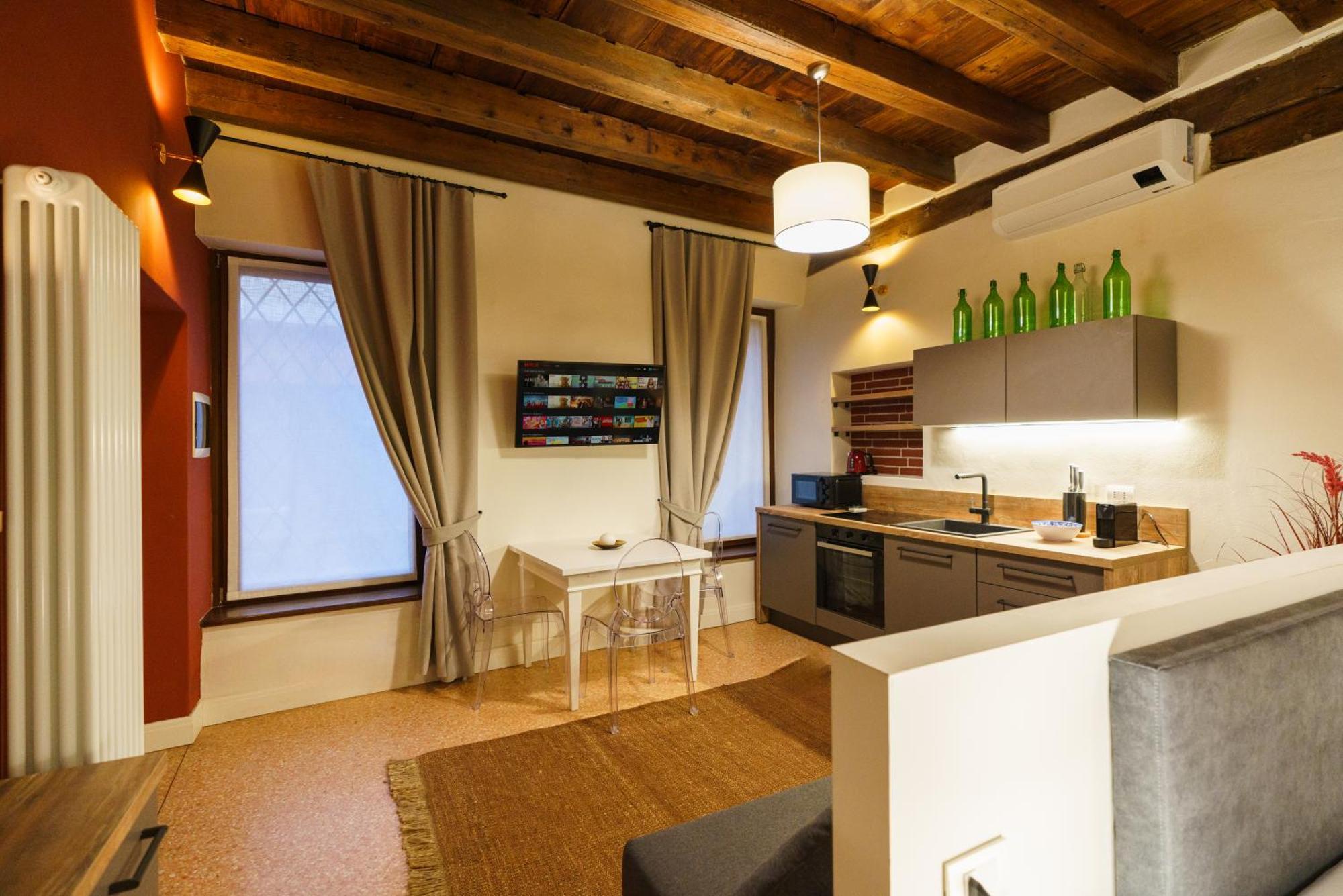 Domus Verona - Elegante Residenza Satiro Værelse billede